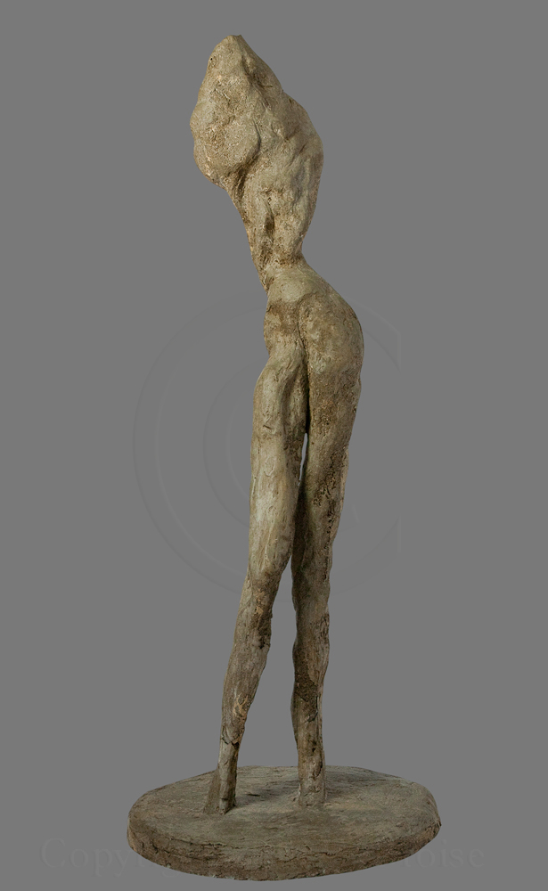 Figure debout 2. Moulage en béton de Christian Broise