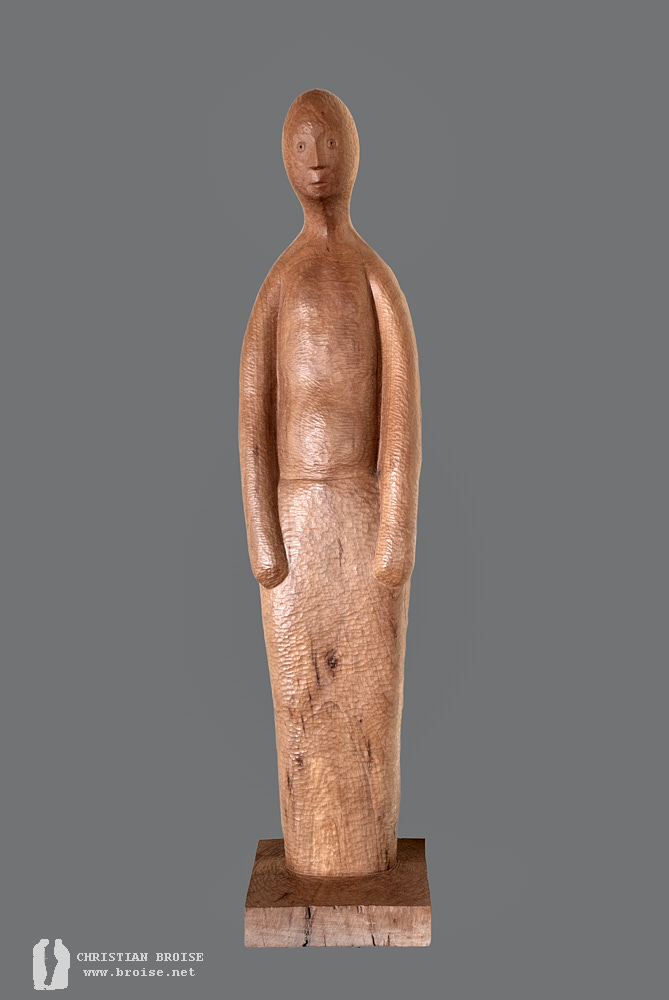 Figure debout 3 (Bois de pommier) de Christian Broise
